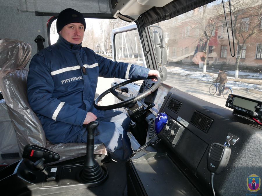 покровским спасателям презентовали новую машину - изображение 4