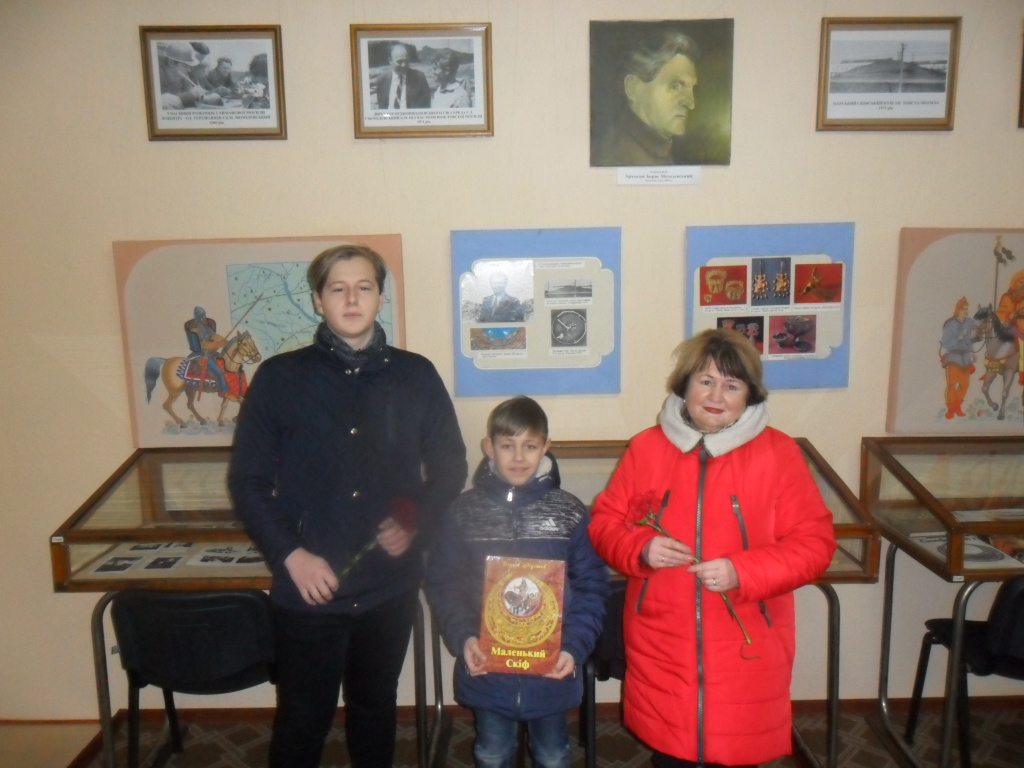 вшанували пам’ять бориса мозолевського - изображение 2 вшанували пам’ять бориса мозолевського - изображение 2