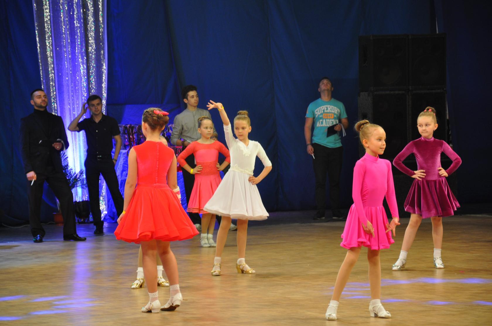 воспитанники бально-спортивного клуба релакс успешно выступили на всеукраинских соревнованиях - изображение 2 воспитанники бально-спортивного клуба релакс успешно выступили на всеукраинских соревнованиях - изображение 2