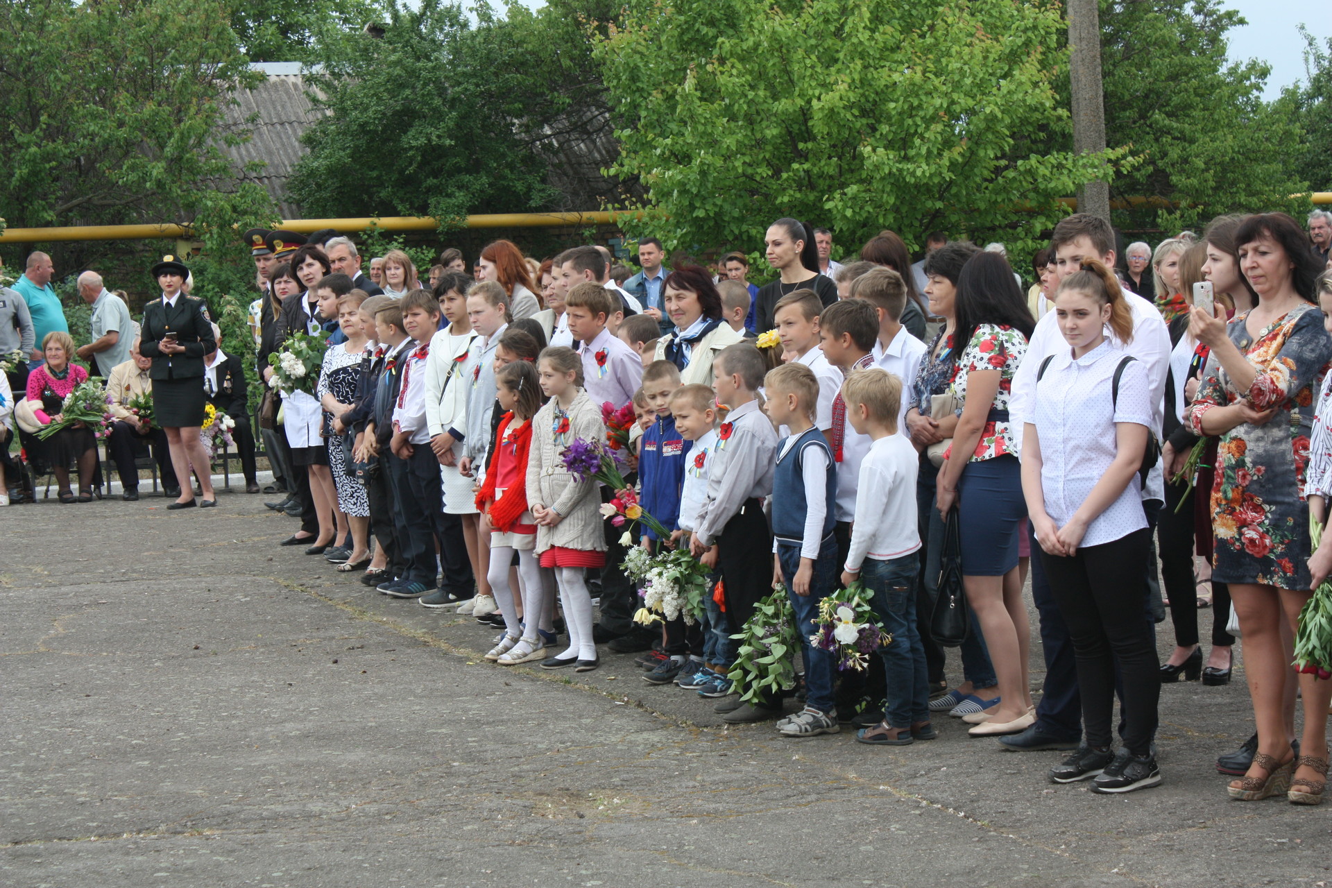 покров отметил день памяти и примирения и день победы над нацизмом во второй мировой войне (фото, видео) - изображение 3 покров отметил день памяти и примирения и день победы над нацизмом во второй мировой войне (фото, видео) - изображение 3