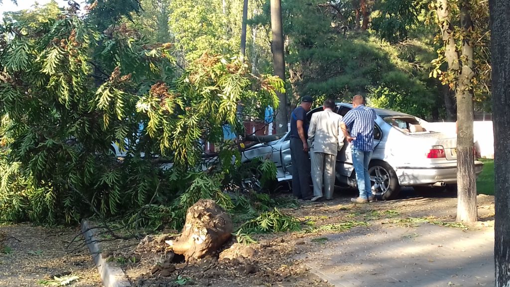 на перекрестке медицинской и чехова случилось дтп - изображение 1