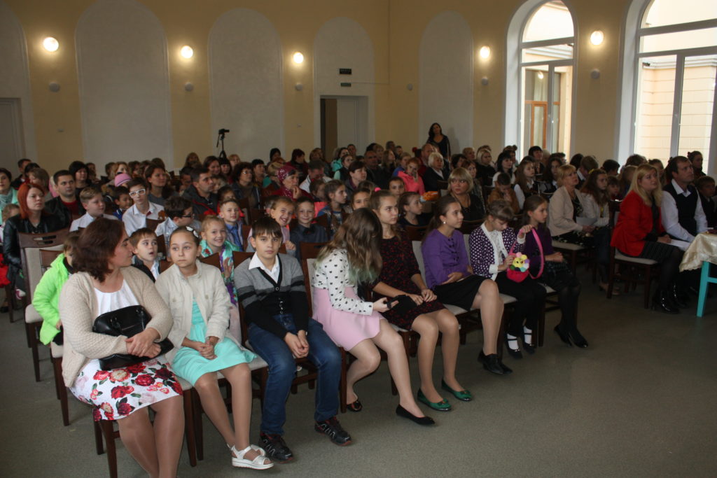 день музыки в детской школе искусств отметили праздничным концертом (фото, видео) - изображение 1 день музыки в детской школе искусств отметили праздничным концертом (фото, видео) - изображение 1