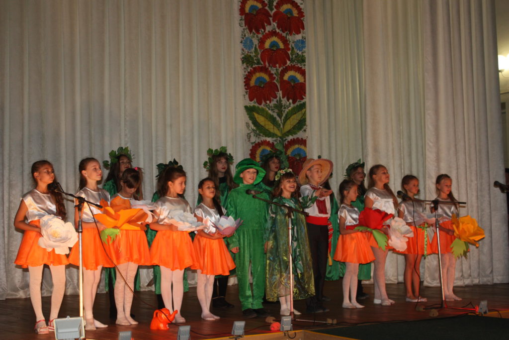 «дитинка-перлинка»: в покрове определяли самых талантливых младшеклассников (фото, видео) - изображение 2