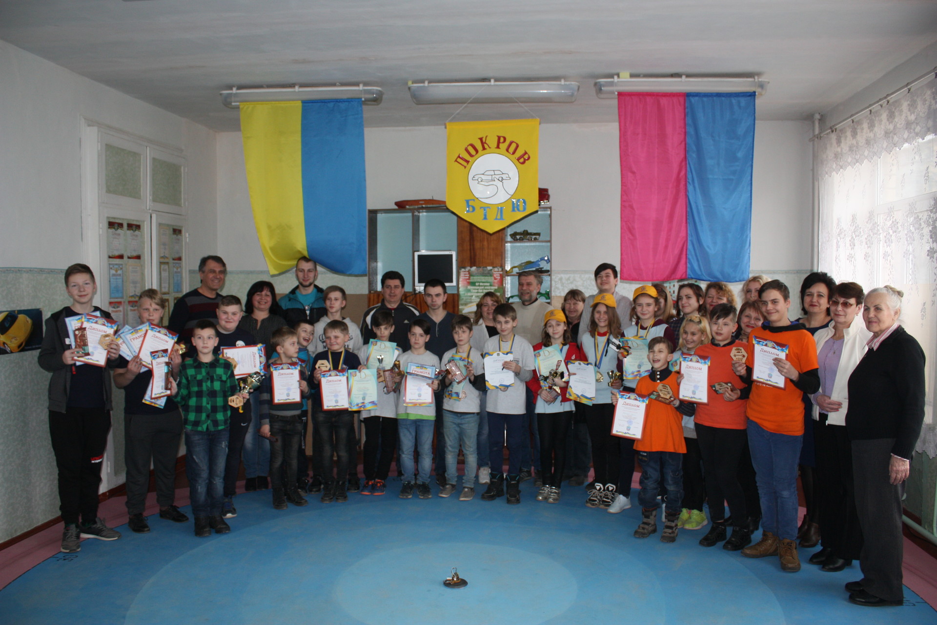 автомоделисты покрова – победители всеукраинских соревнований! - изображение 1 автомоделисты покрова – победители всеукраинских соревнований! - изображение 1