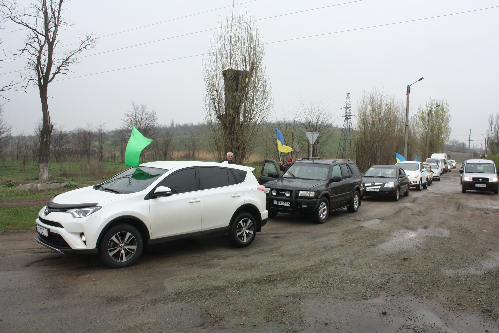 поддержали владимира зеленского: прошел автопробег сторонников кандидата в президенты - изображение 3 поддержали владимира зеленского: прошел автопробег сторонников кандидата в президенты - изображение 3