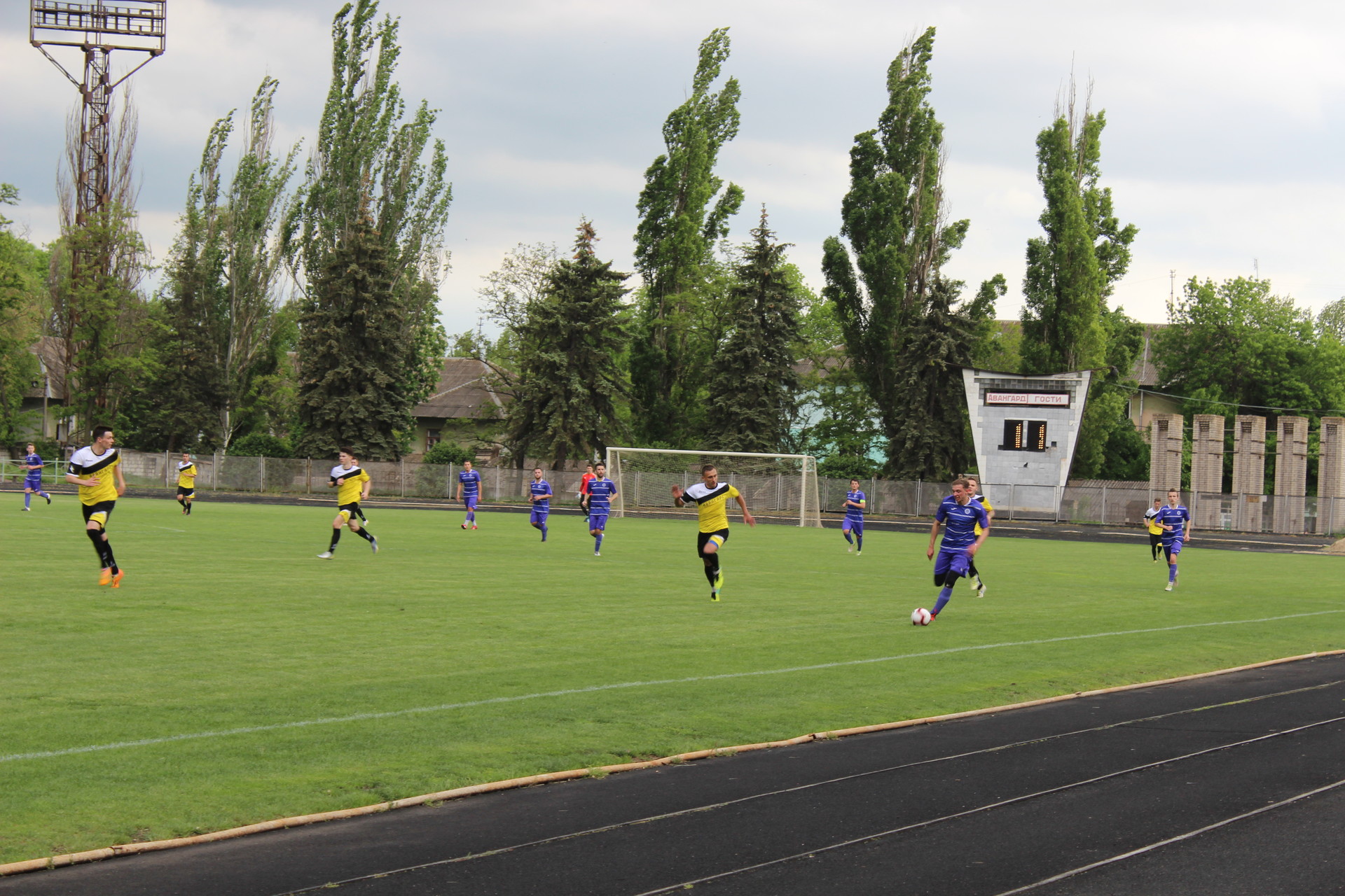 футбол: «авангард» одержал вторую домашнюю победу подряд (фото, видео) - изображение 4