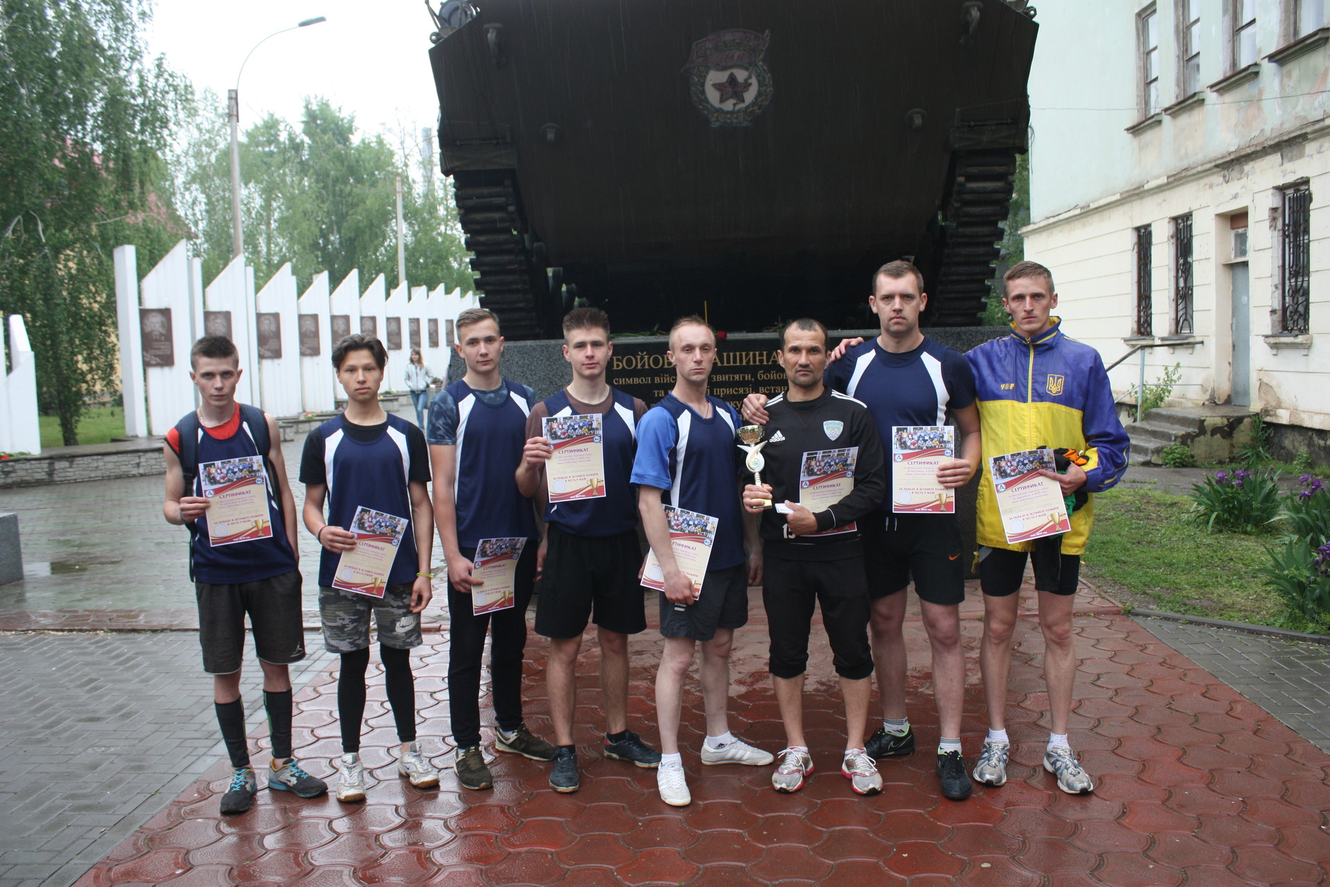 несмотря на дождь: прошла легкоатлетическая эстафета ко дню победы (фото, видео) - изображение 5