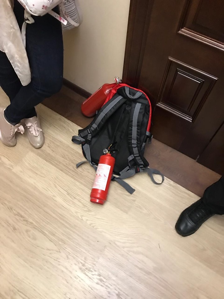 спасти порошенко. зачем порохоботы штурмовали офис госбюро расследований - изображение 4 спасти порошенко. зачем порохоботы штурмовали офис госбюро расследований - изображение 4