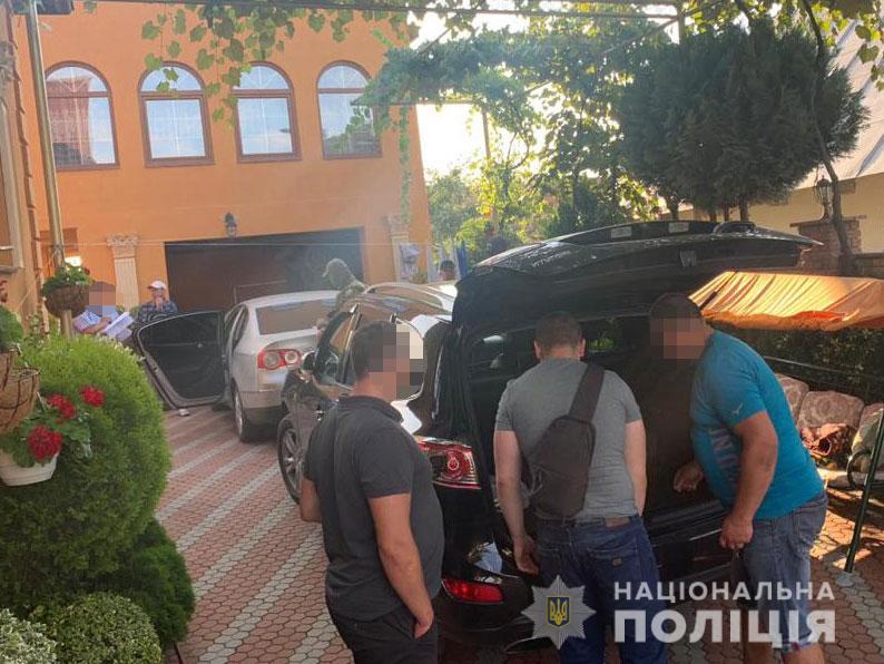 поліція викрила групу осіб в організації схеми підкупу виборців на користь одного з кандидатів - изображение 1 поліція викрила групу осіб в організації схеми підкупу виборців на користь одного з кандидатів - изображение 1