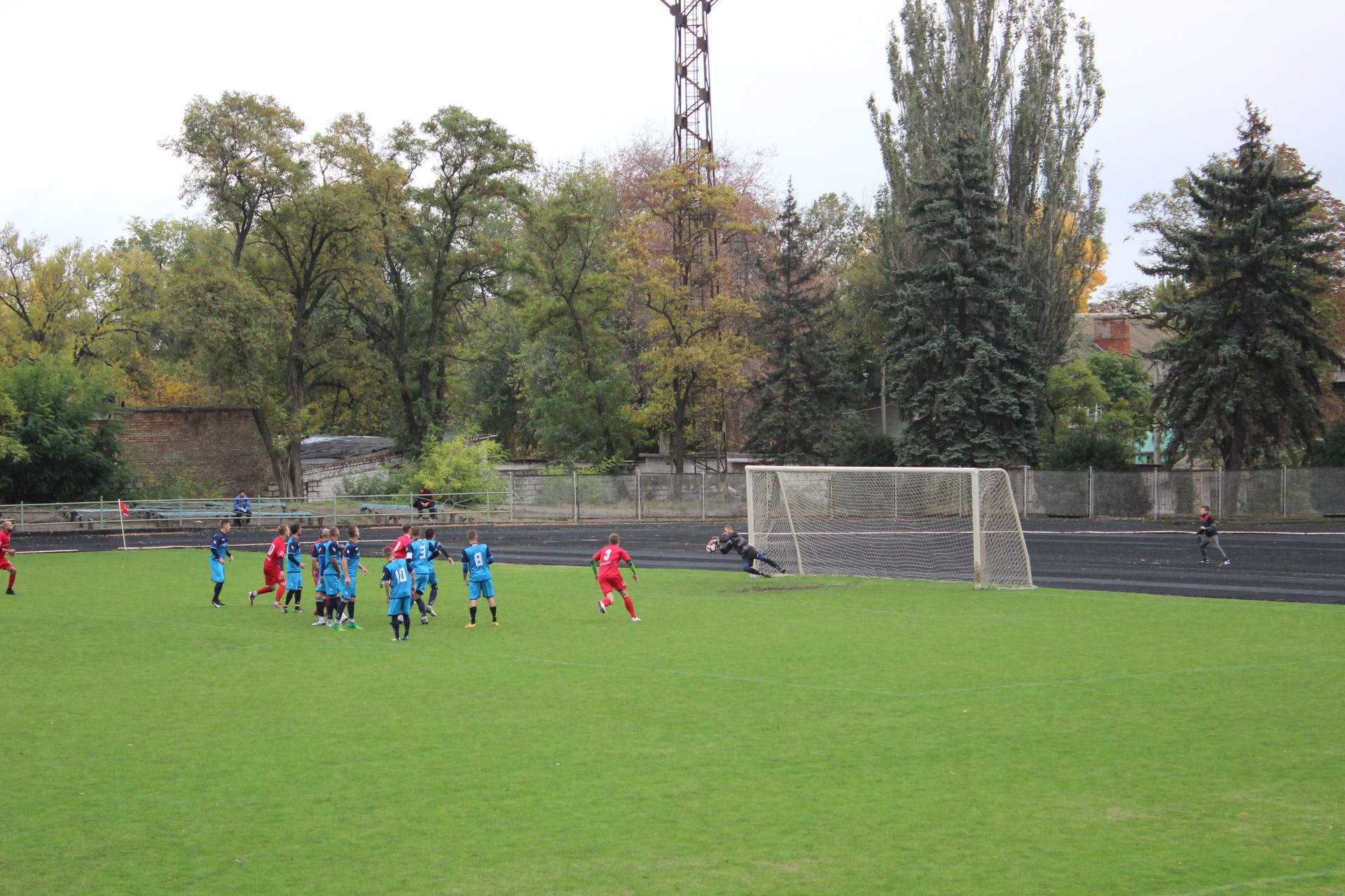 футбол: волевая победа «авангарда». гонка за медалями продолжается (фото, видео) - изображение 5