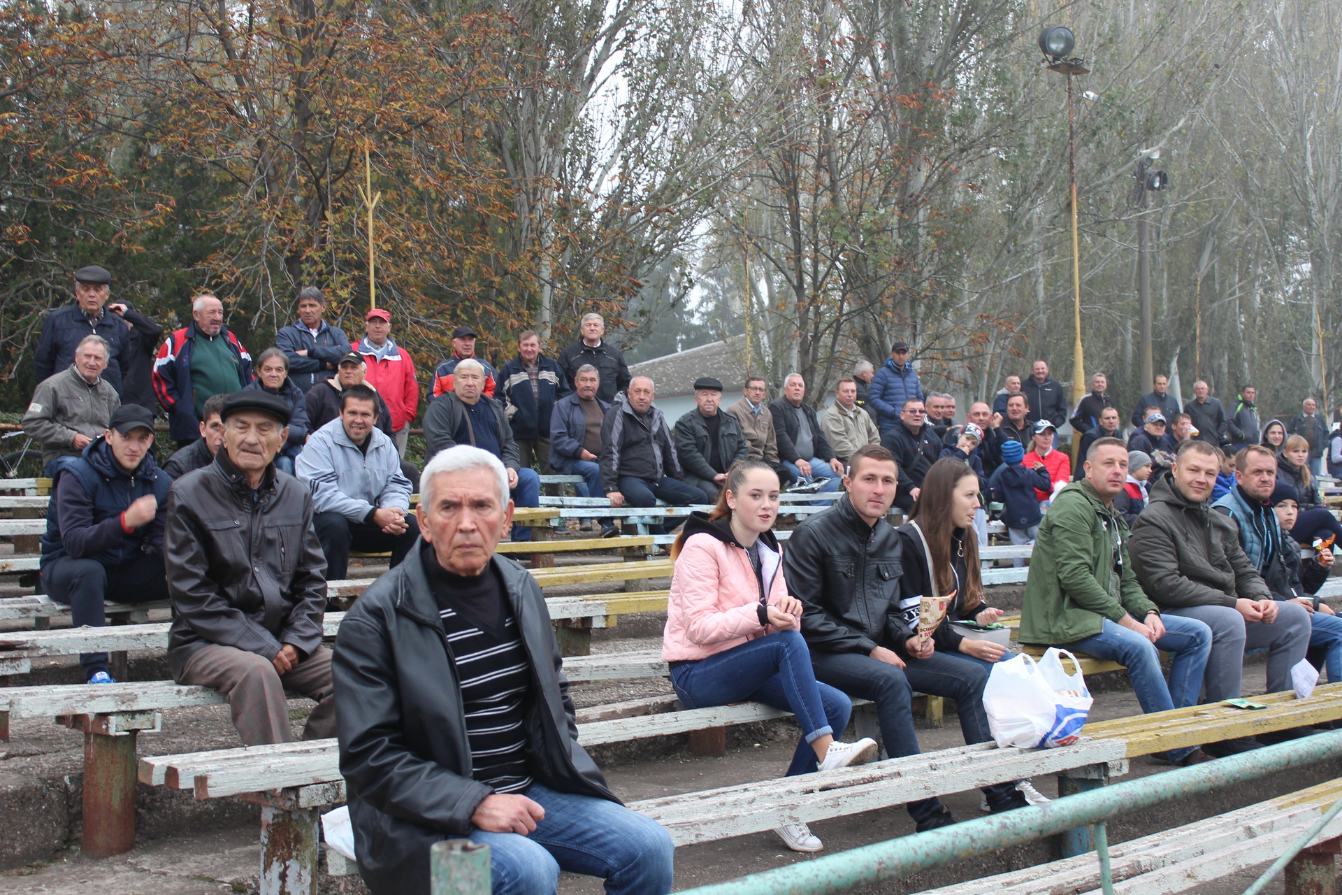 футбол: «авангард» успешно провел последний домашний матч в сезоне (фото, видео) - изображение 1 футбол: «авангард» успешно провел последний домашний матч в сезоне (фото, видео) - изображение 1