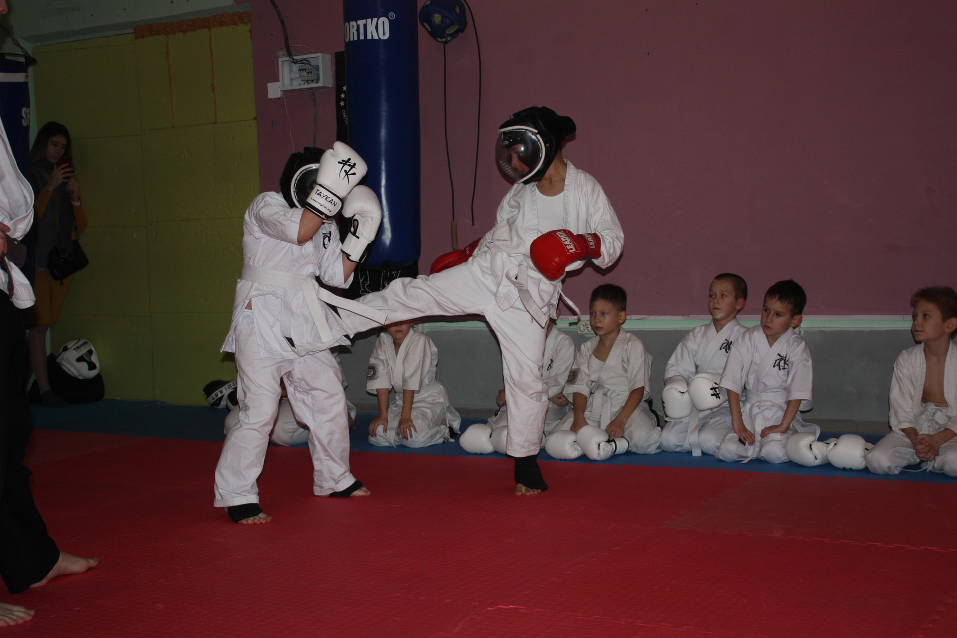 спортсмены тайкан каратэ покрова подтвердили свое мастерство (фото, видео) - изображение 2 спортсмены тайкан каратэ покрова подтвердили свое мастерство (фото, видео) - изображение 2