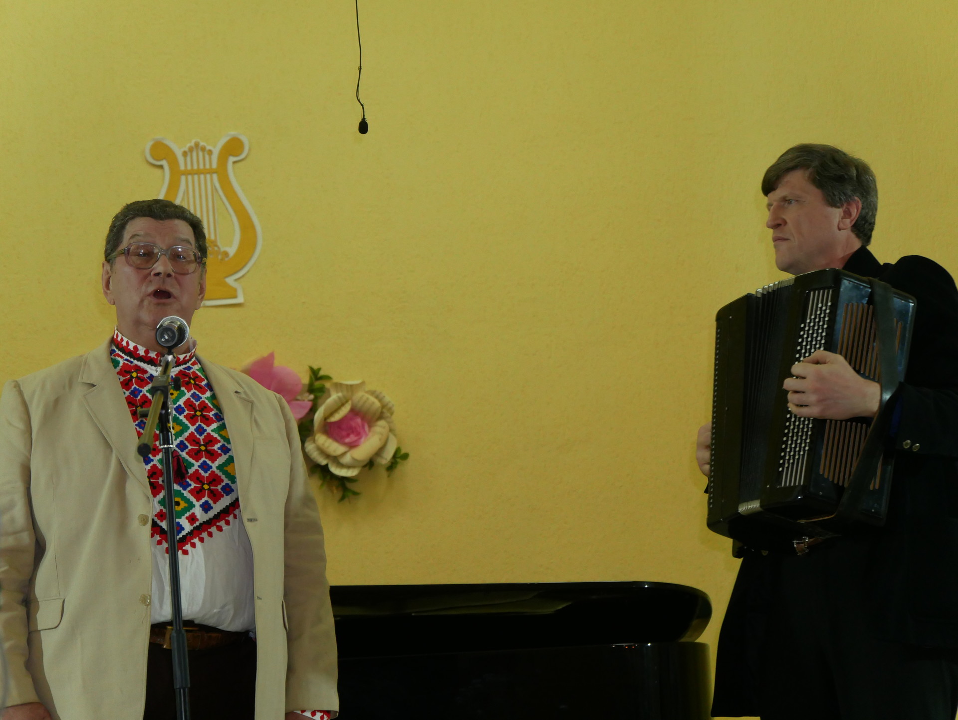 вечір романсу у міській школі мистецтв - изображение 7 вечір романсу у міській школі мистецтв - изображение 7