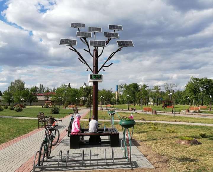 у покровському зявилося «цифрове дерево» - зображення 2 у покровському зявилося «цифрове дерево» - зображення 2