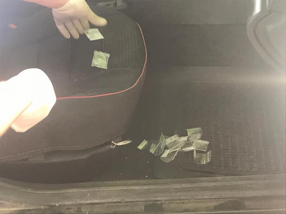 в нікополі біля дитячого майданчика затримали чоловіка з наркотиками - зображення 1