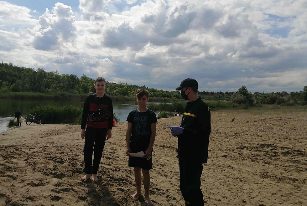 м. покров: співробітники дснс провели профілактичну роботу щодо недопущення нещасних випадків на воді - зображення 3