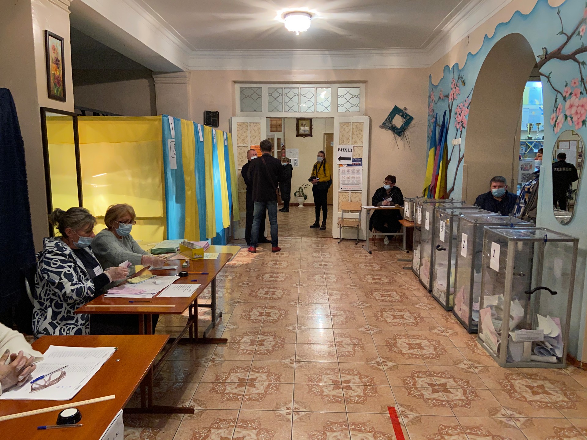 местные выборы-2020: как проголосовал покров - изображение 2