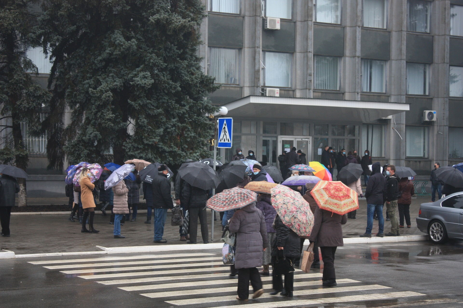 игнорируя протесты горожан и максимально непрозрачно: в покрове повысили коммунальные тарифы (видео) - изображение 1