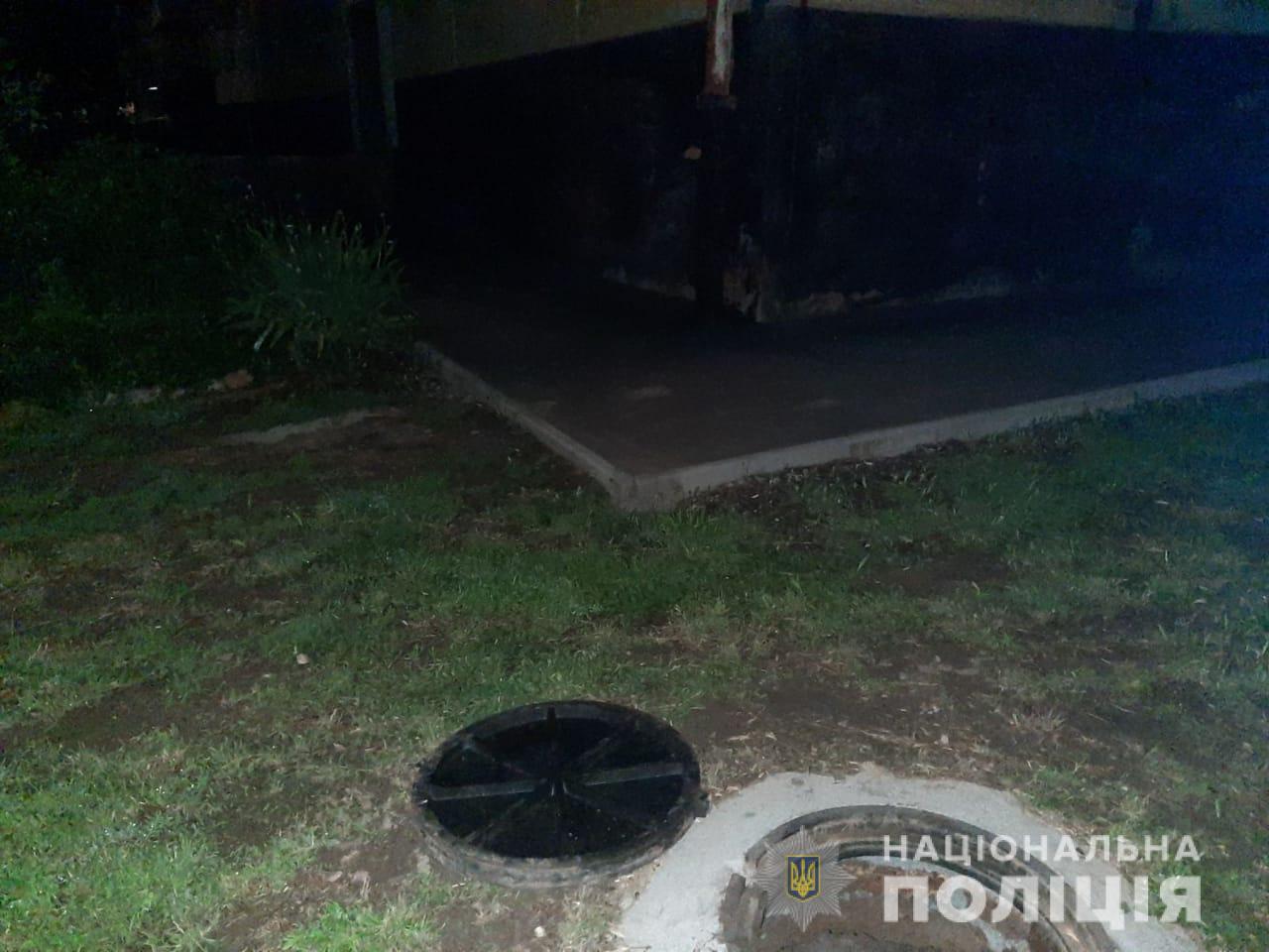 у покрові поліцейські на місці злочину затримали серійного крадія телефонного кабелю - зображення 2 у покрові поліцейські на місці злочину затримали серійного крадія телефонного кабелю - зображення 2