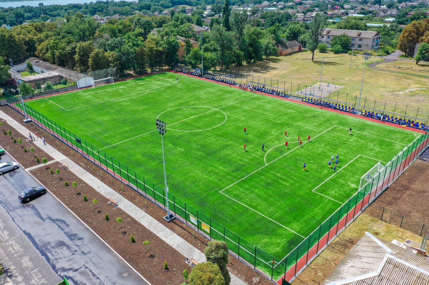 у придніпровському нікопольського району відкрили новий стадіон - зображення 2 у придніпровському нікопольського району відкрили новий стадіон - зображення 2