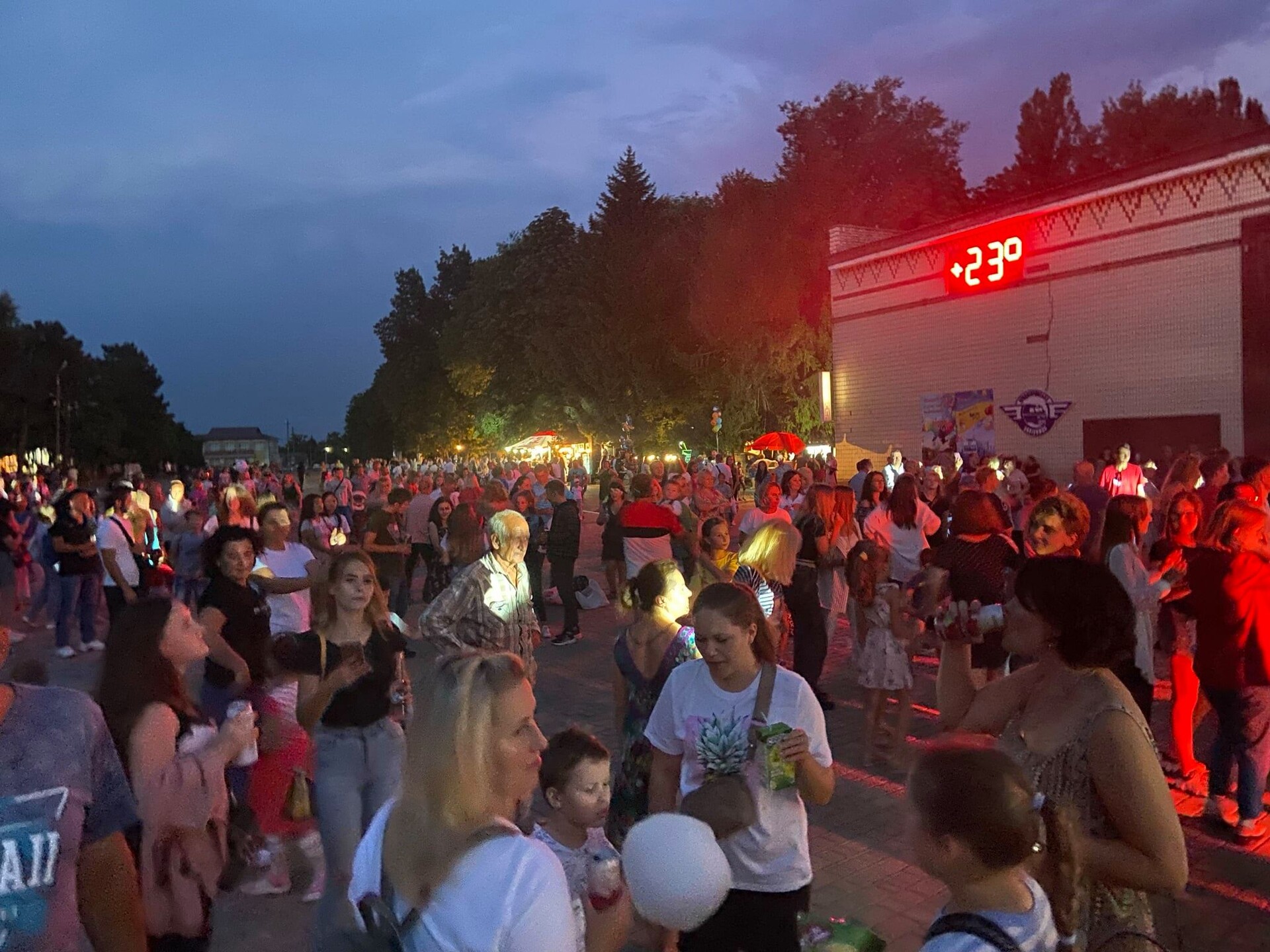 апостолове відзначило подвійне свято (відео) - зображення 13 апостолове відзначило подвійне свято (відео) - зображення 13