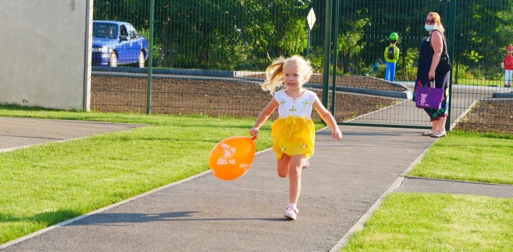 у покрові перші вихованці пішли до новозбудованого дитячого садочка - зображення 1 у покрові перші вихованці пішли до новозбудованого дитячого садочка - зображення 1