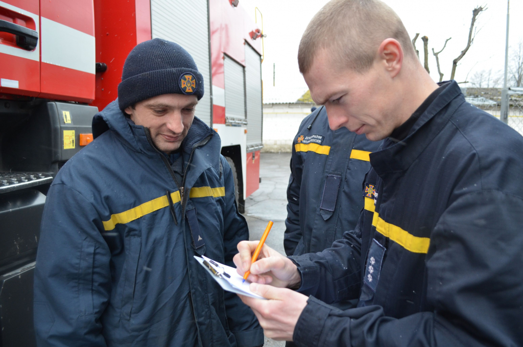 закрити небо над україною. покров збирає підписи під петицією - зображення 4