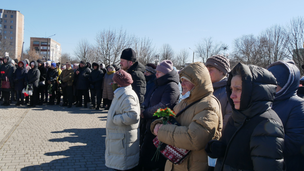 покров прощався з героєм - зображення 5