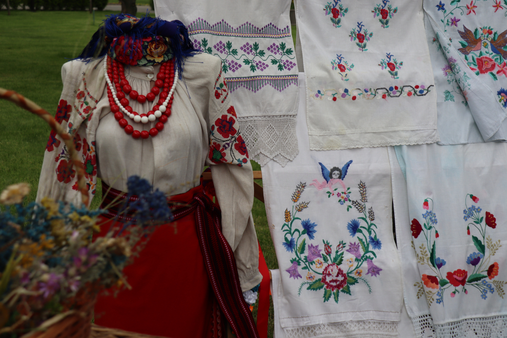 у вишиванках та з україною в серці - зображення 4