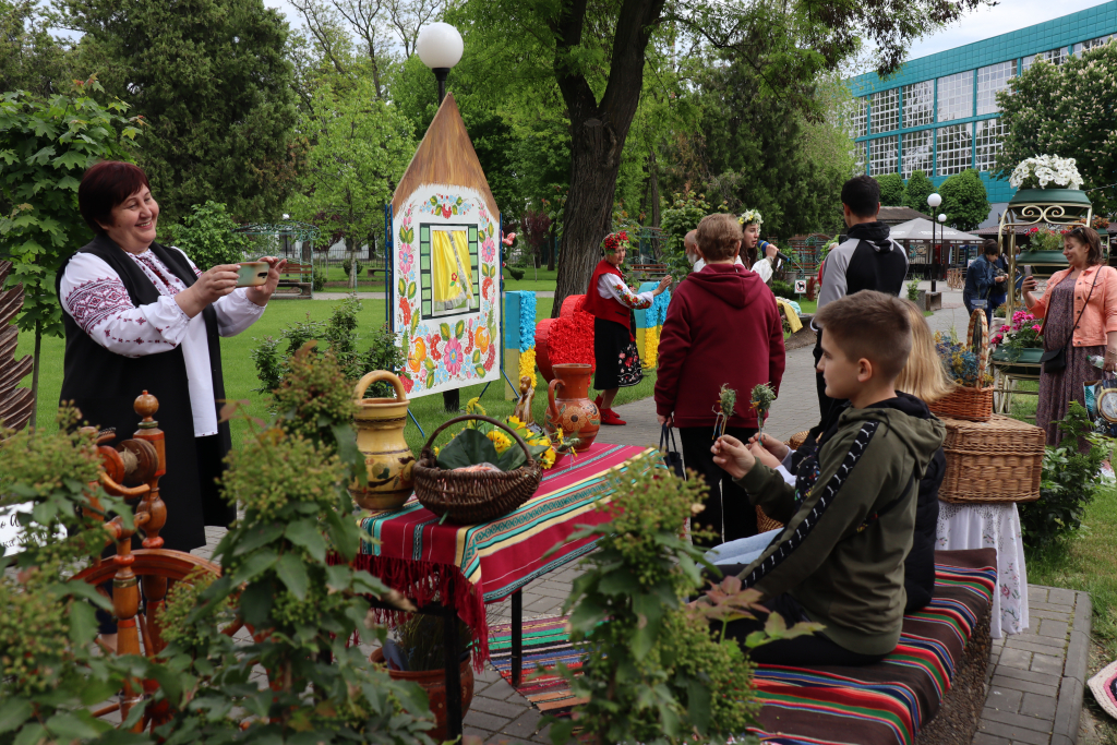 у вишиванках та з україною в серці - зображення 2