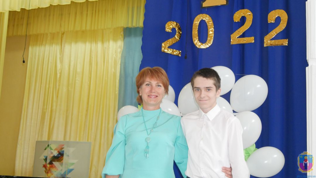 мистецькі осередки вітали випускників - зображення 8 мистецькі осередки вітали випускників - зображення 8