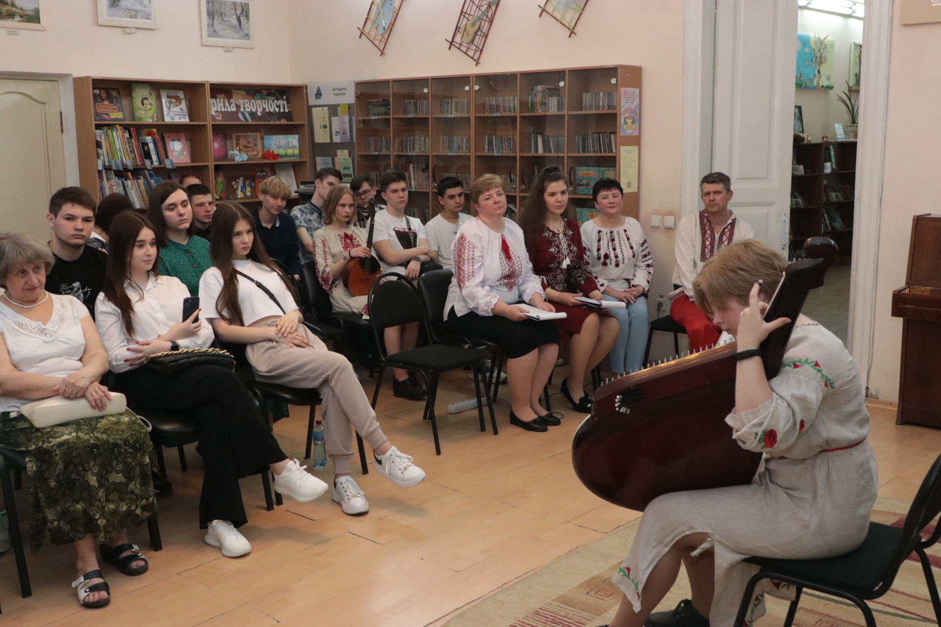 «рушник єдності» побував у дніпрі - зображення 9 «рушник єдності» побував у дніпрі - зображення 9