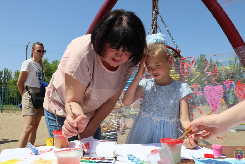 огорнути теплотою. у покрові пройшов день захисту дітей - зображення 15 огорнути теплотою. у покрові пройшов день захисту дітей - зображення 15