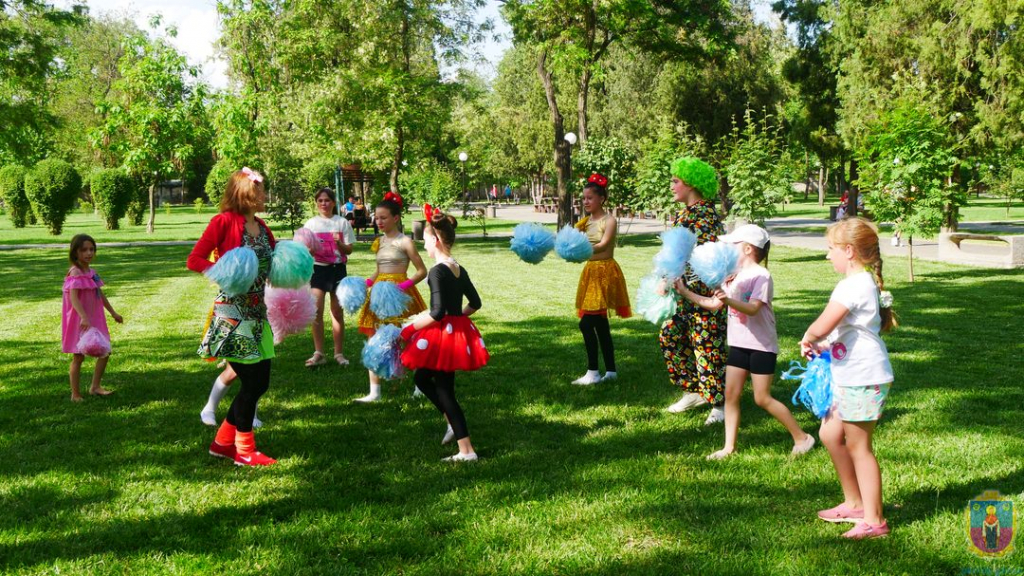 огорнути теплотою. у покрові пройшов день захисту дітей - зображення 12 огорнути теплотою. у покрові пройшов день захисту дітей - зображення 12