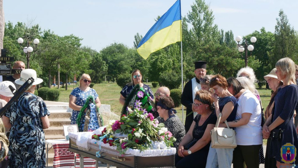 покров  попрощався з героєм-захисником - зображення 3