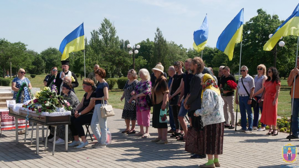 покров  попрощався з героєм-захисником - зображення 5